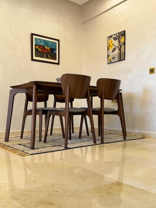 Sylia Apartment *